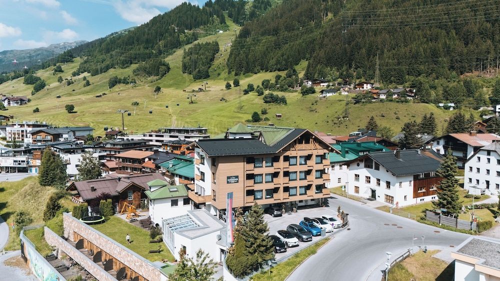 Hotel Nassereinerhof 1
