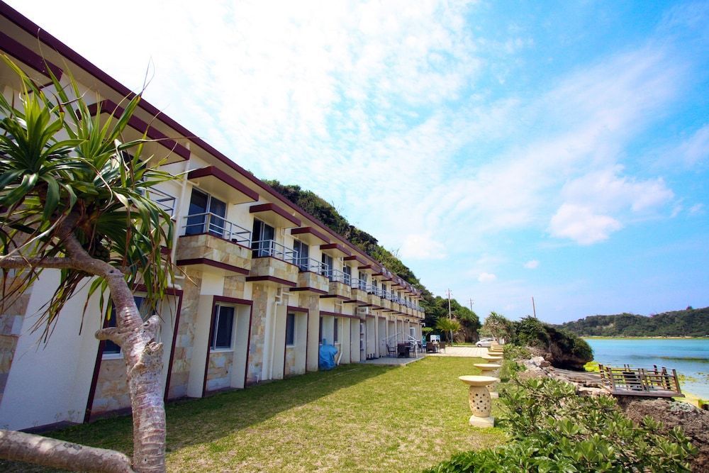 Hotel Oceans Nakijin 1