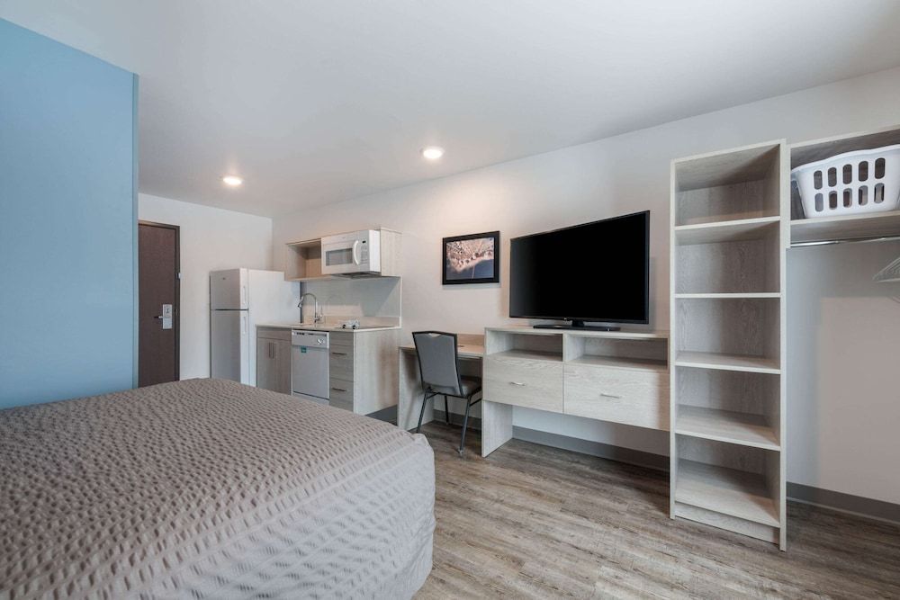 WoodSpring Suites Concord-Charlotte Speedway 1