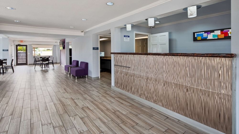 Best Western Garden Inn 2