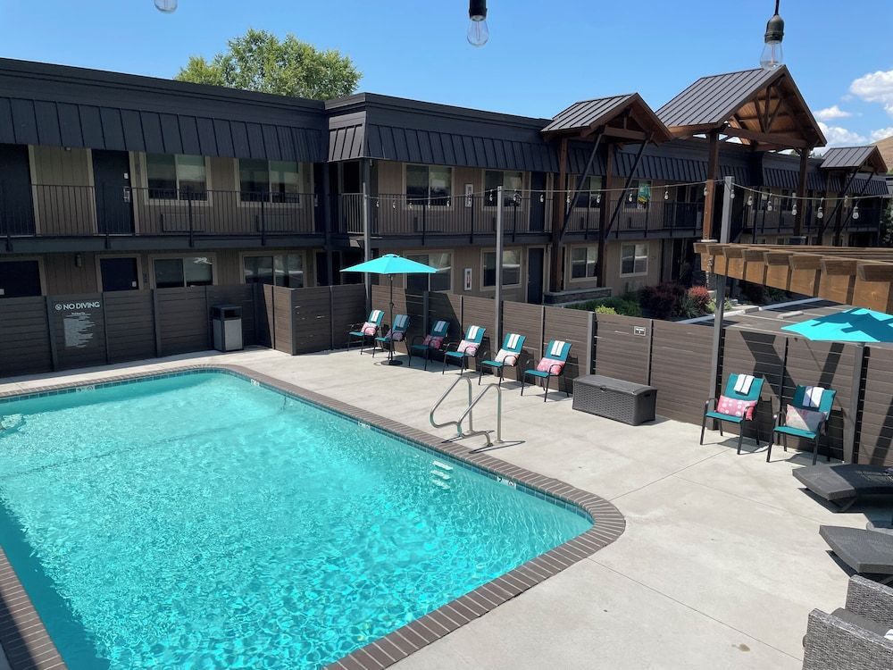 The Hotel Y, a Dazzler Select by Wyndham 1