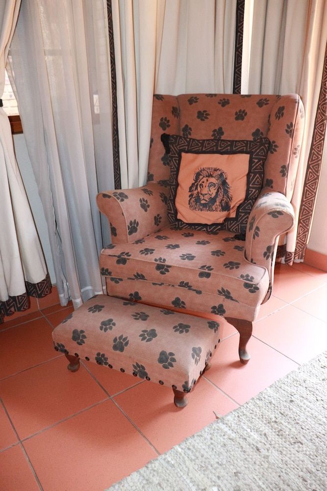 Khaya Africa Guesthouse 1