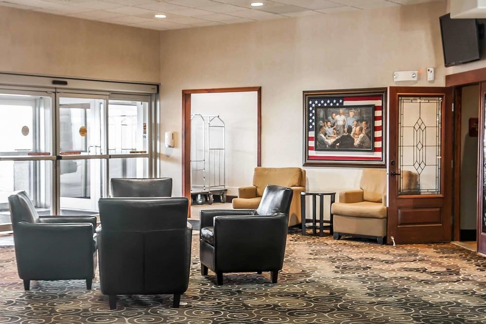 Sleep Inn & Suites Conference Center and Water Park 2