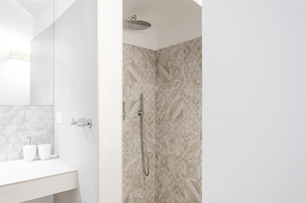 GuestHost - Palazzo Rapanà - Luxury Apt with hydromassage pool 1