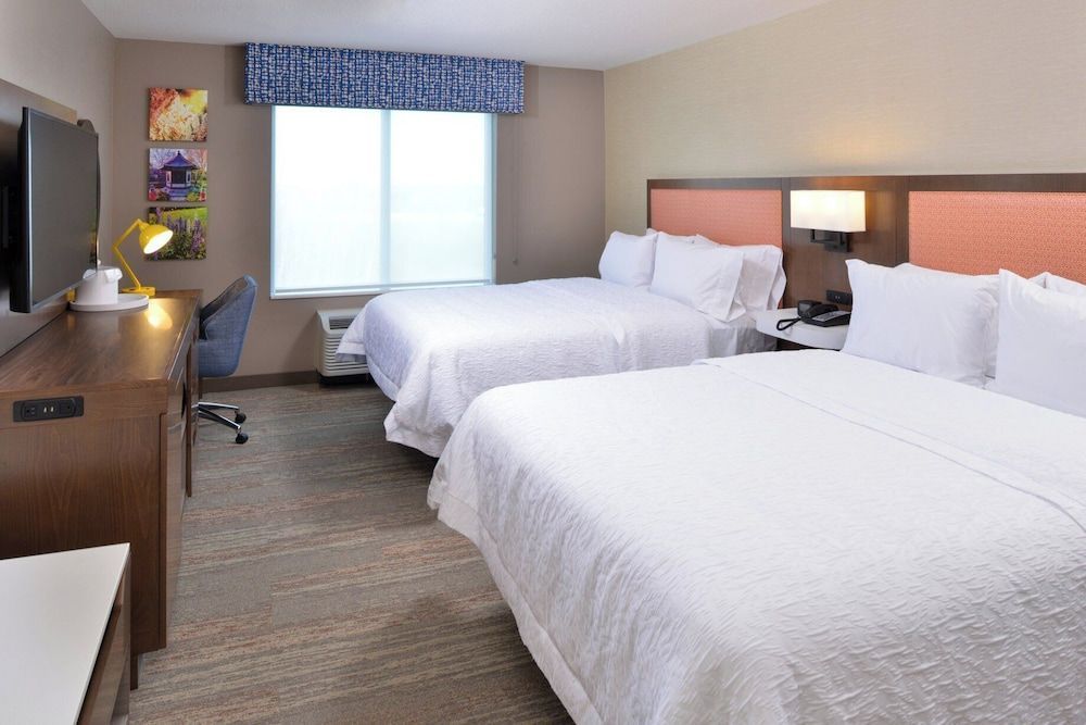 Lakeville Inn 2