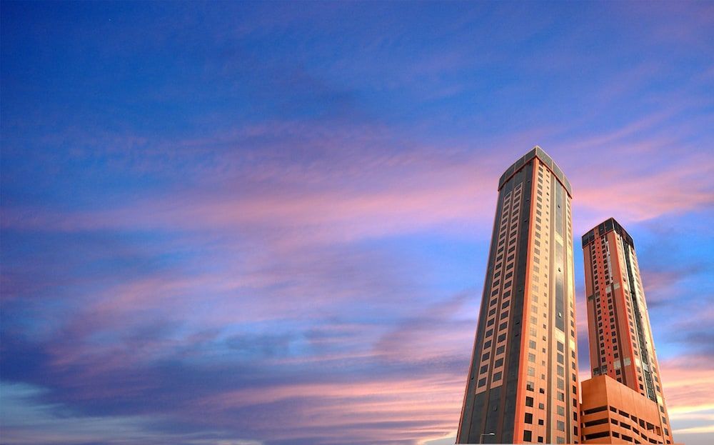 Orange Suites Hotel 1