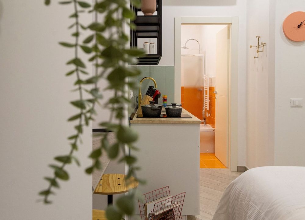 Lovely and tiny unit in the City center 1