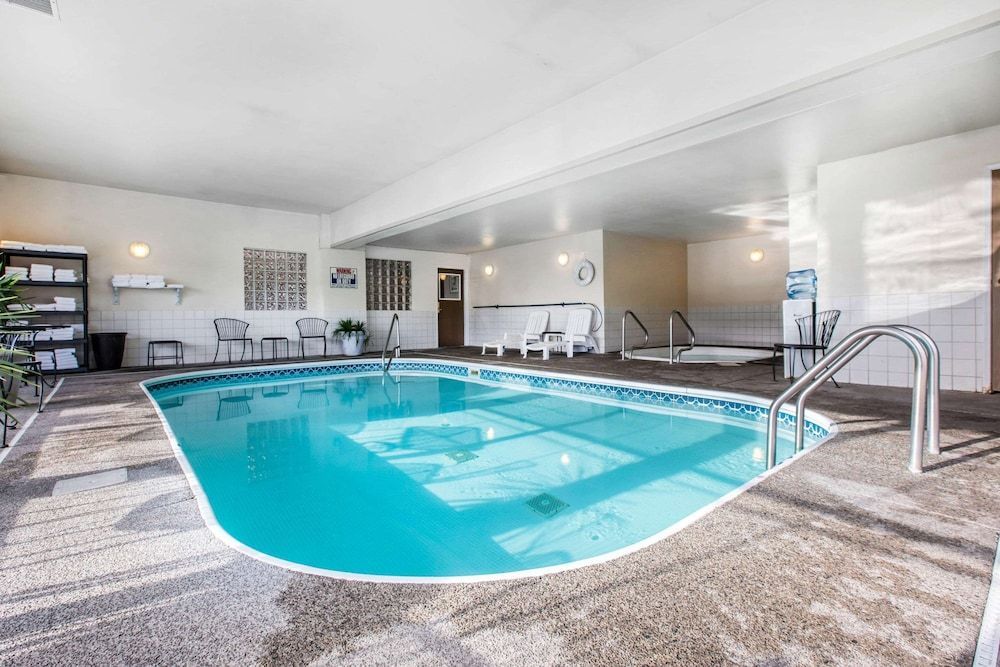 Quality Inn and Suites Silverthorne - Copper Mountain 1