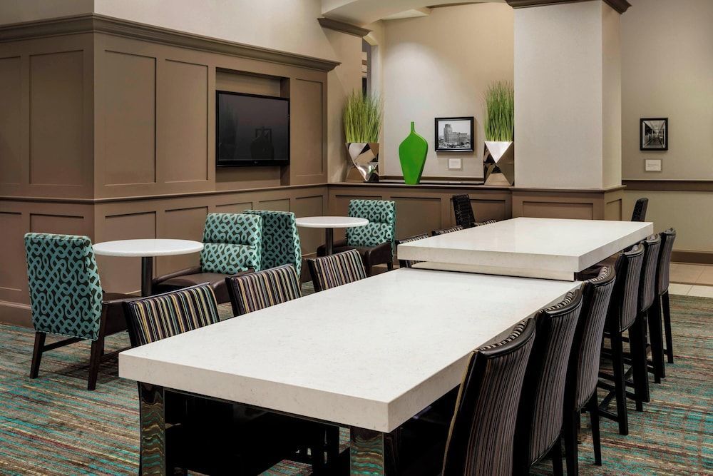 Residence Inn Houston Downtown/Convention Center 2