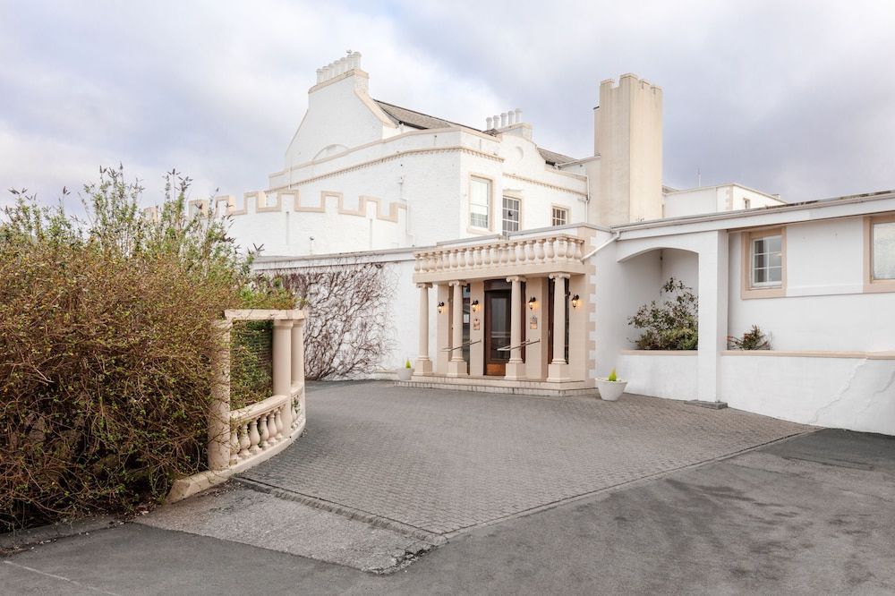 North West Castle Hotel 1