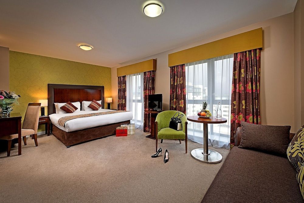 George Limerick Hotel 1