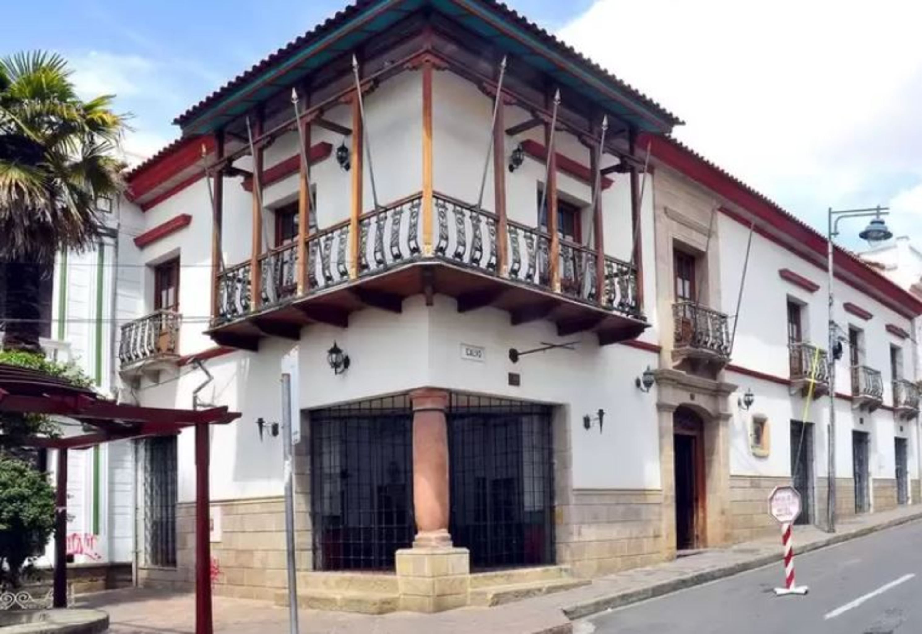 Hotel Monasterio 1