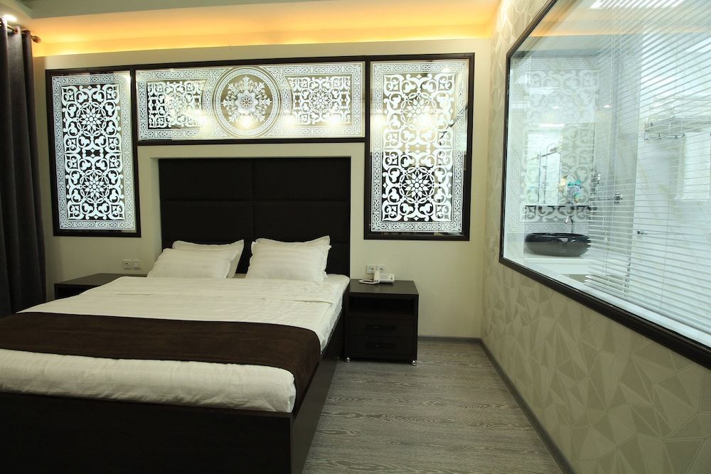 SAFIR BUSINESS HOTEL o 1