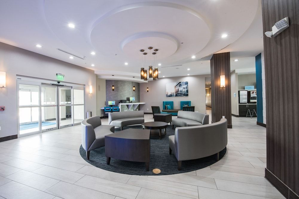 Holiday Inn Express & Suites HOUSTON - HOBBY AIRPORT AREA by IHG 1