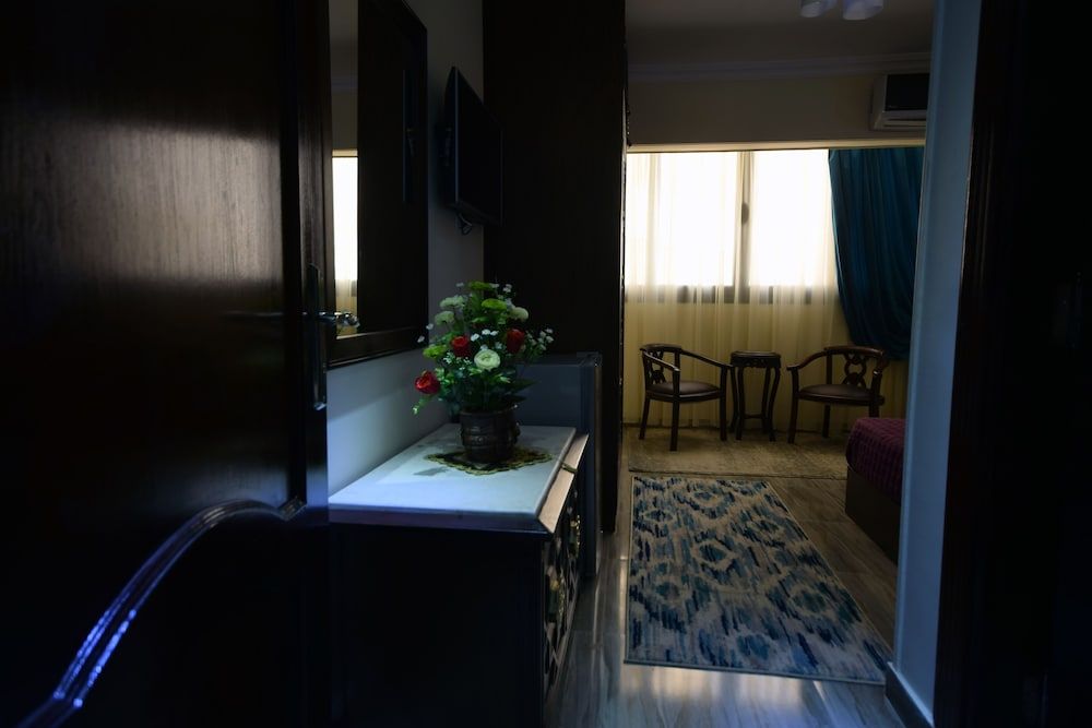 Amin Hotel 2