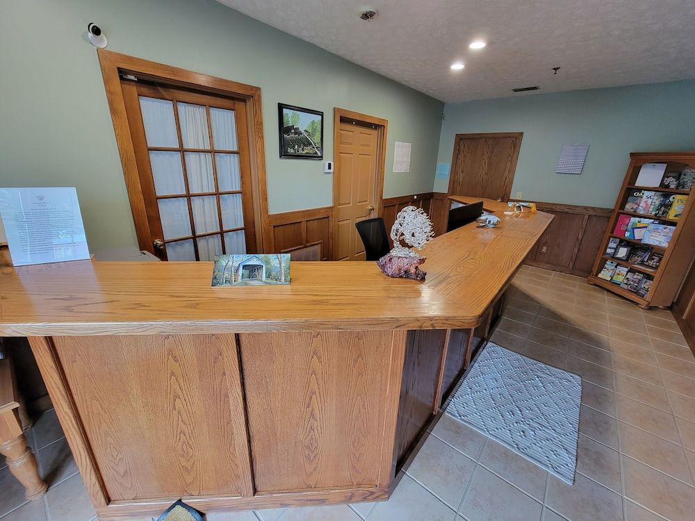 Grand Wood Suites 2
