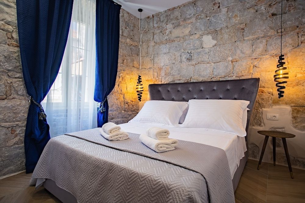 Best4Stay Luxury Rooms 1