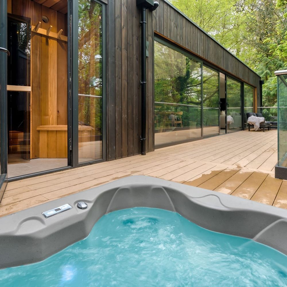 Fawns Keep - Hot Tub and Sauna Retreat 2