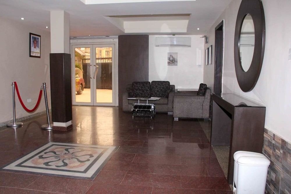 Silver Grandeur Hotel 2