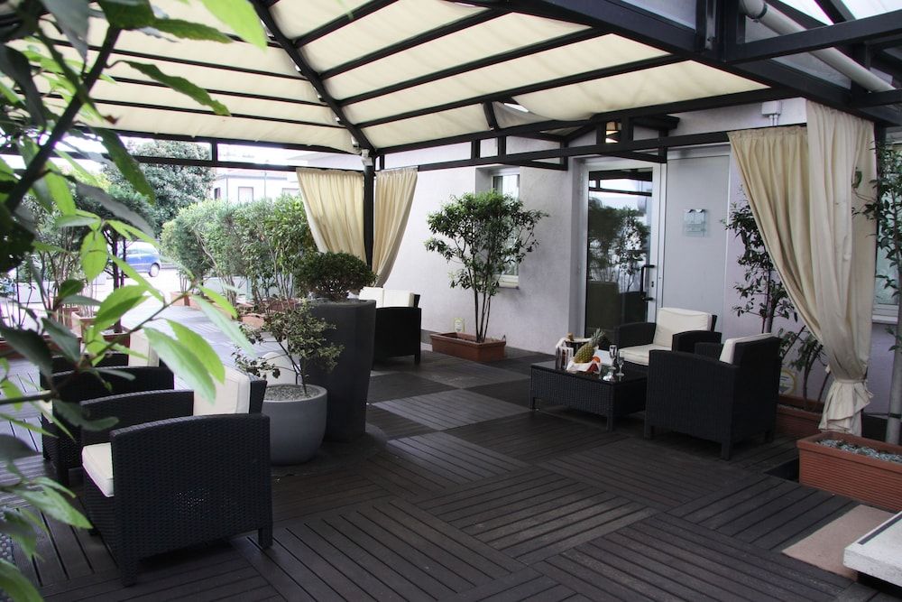 LH Hotel Sirio Venice 1
