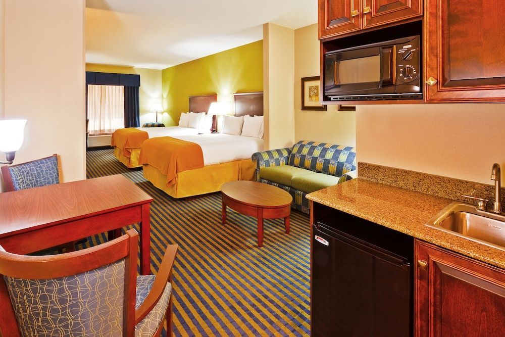 Holiday Inn Express & Suites OOLTEWAH SPRINGS-CHATTANOOGA by IHG 2