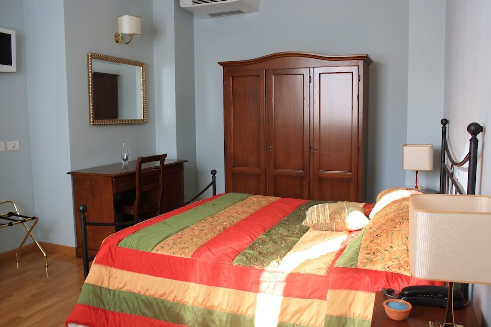 Relais Forti 1