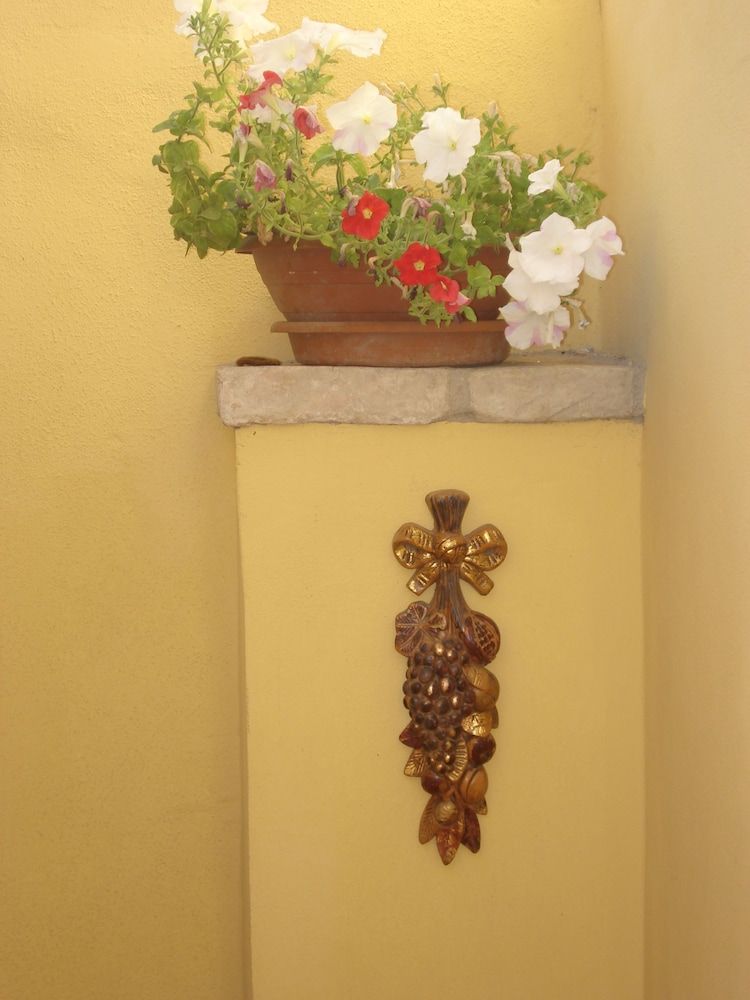 Guest House Il Giardino Segreto 2