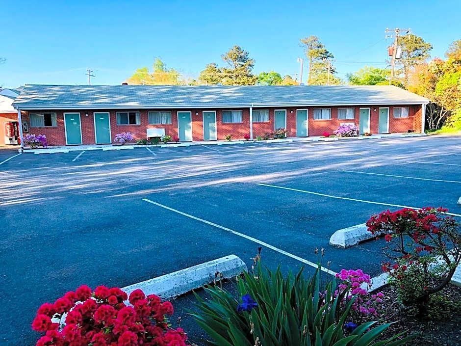 Bassett Motel 1