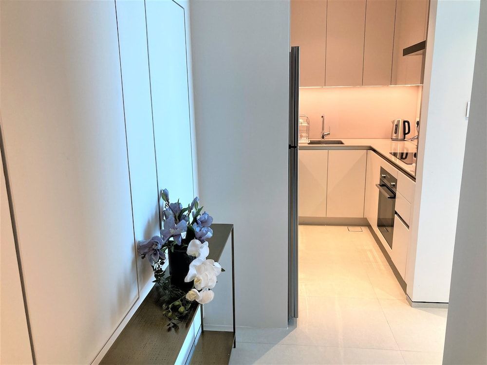 Luxury at The Address Jumeirah Beach Residence 2