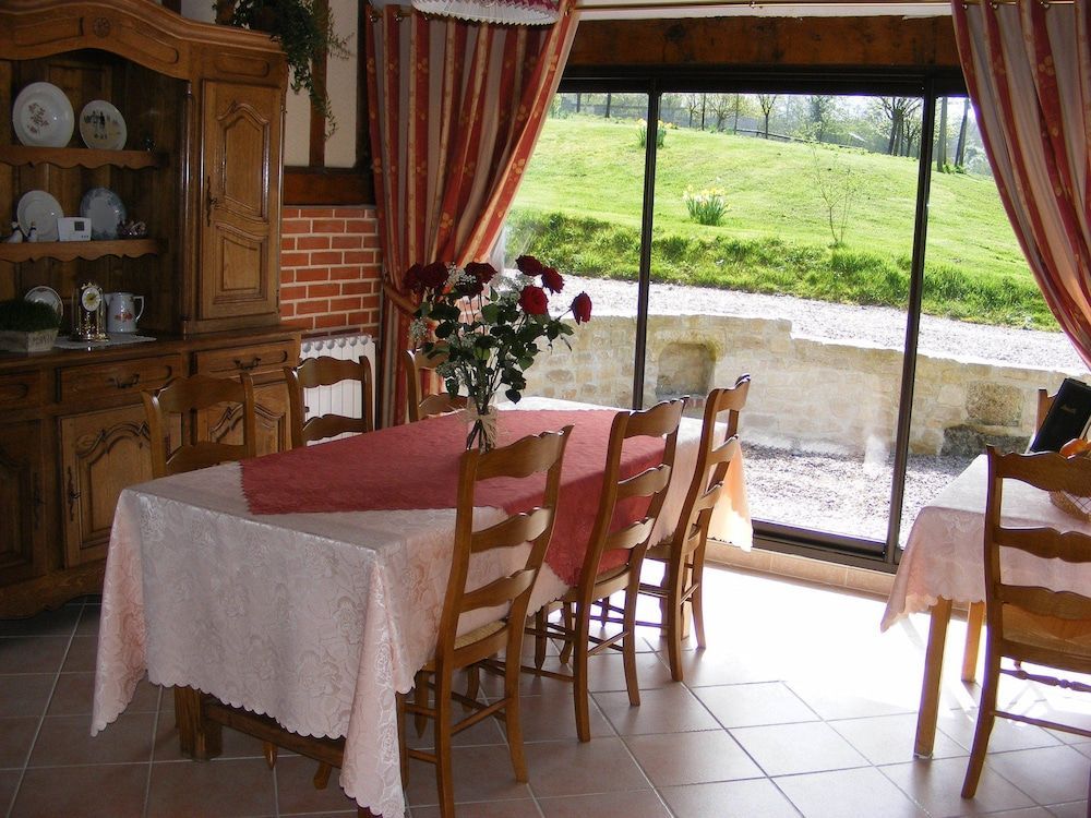 B&B DeValpierre adult only 2