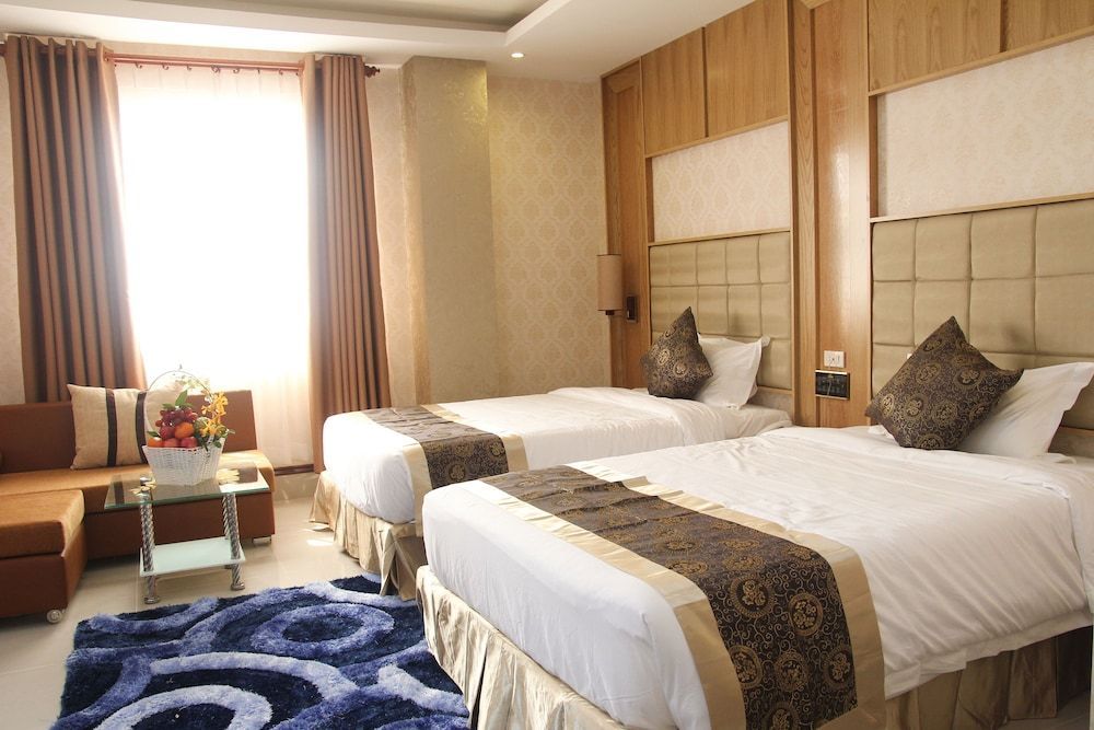 West Hotel 1