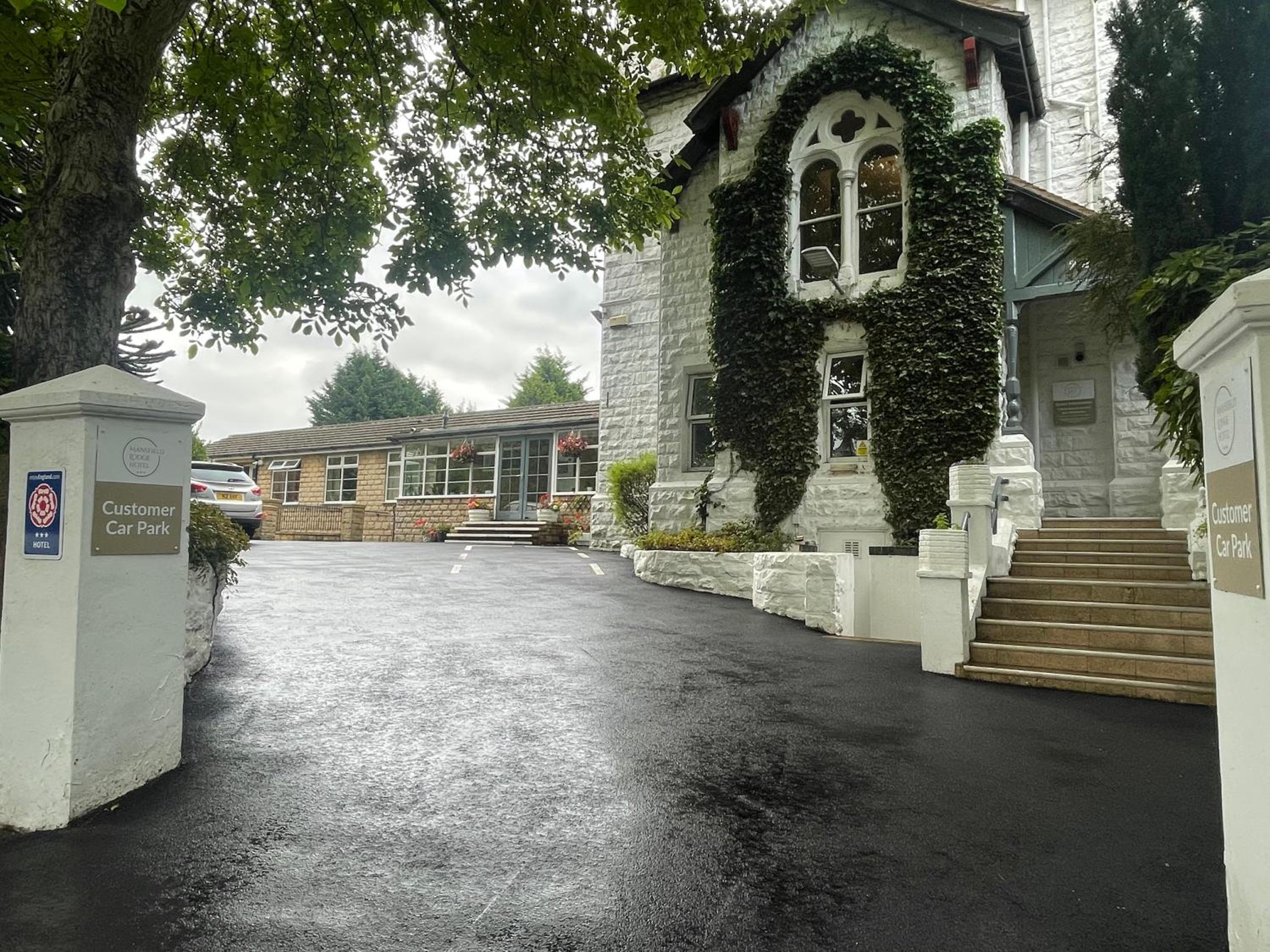Mansfield Lodge Hotel Ltd 1