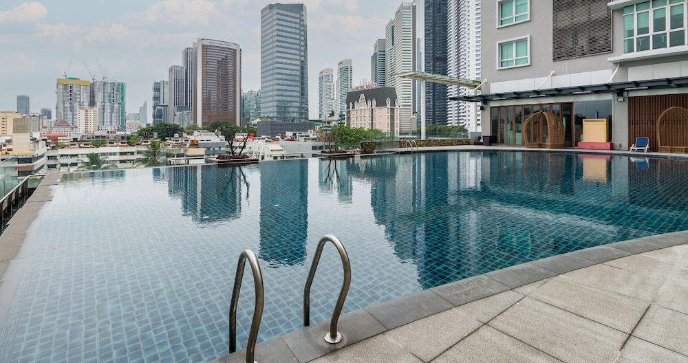 Dua Sentral Kuala Lumpur, Roam 1