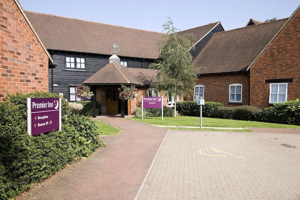 Premier Inn St. Albans/Bricket Wood 1
