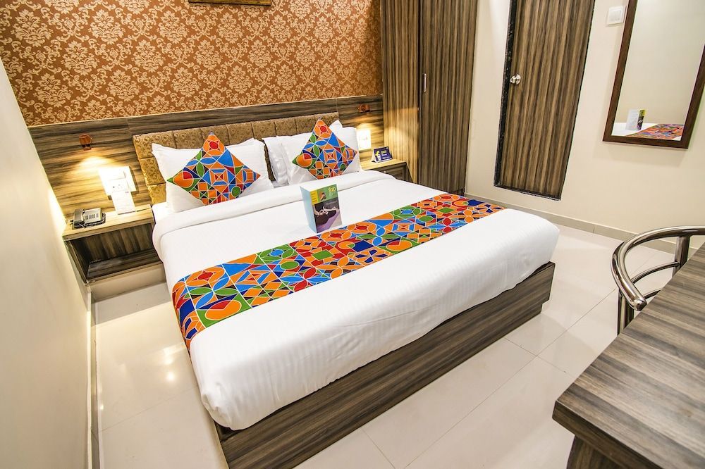 FabHotel Orange Suites - Nr Mumbai International Airport 1