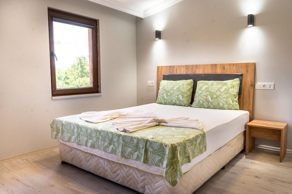 Işık Lakeside Otel 1
