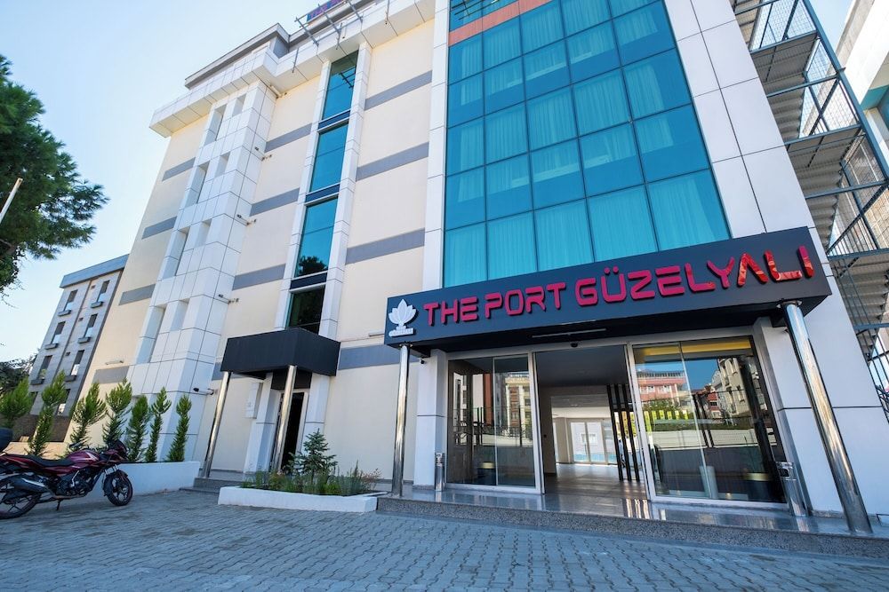 The Port Güzelyalı 1