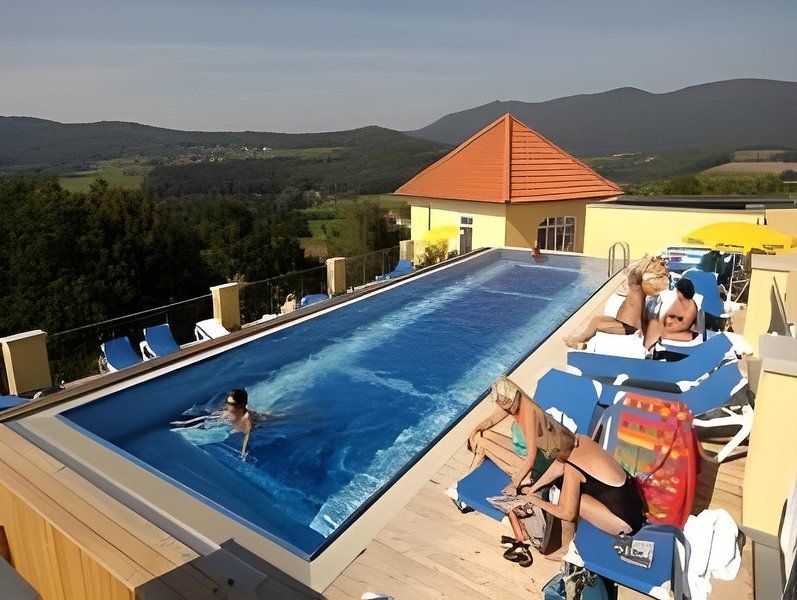 Spirit & SPA Birkenhof am Elfenhain 1