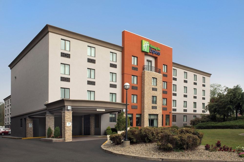 Holiday Inn Express BOSTON - SAUGUS by IHG 1