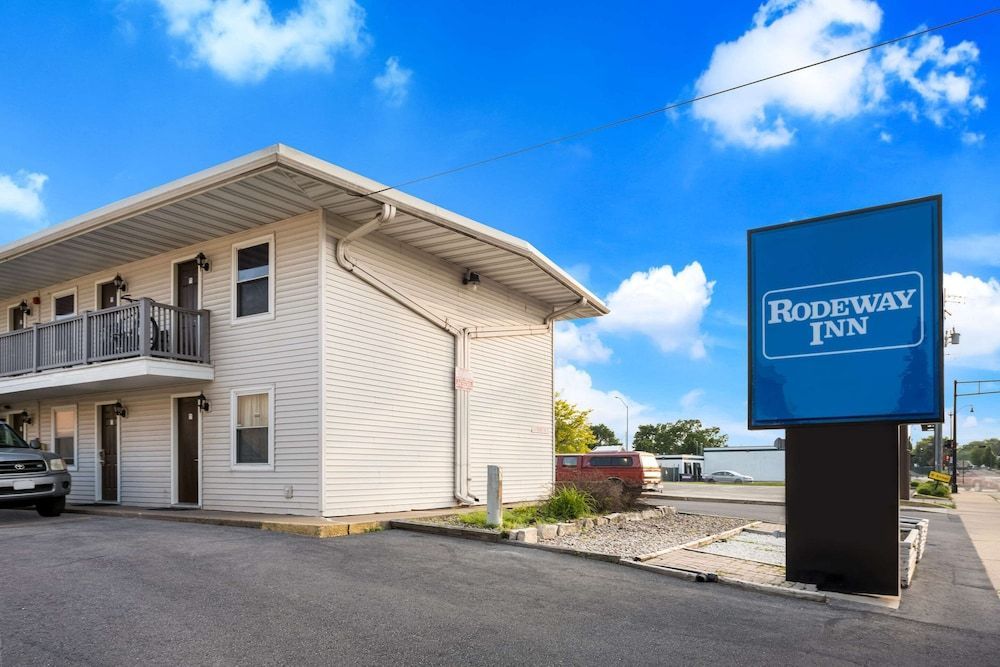 Rodeway Inn La Crosse 1