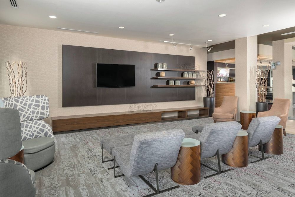 Courtyard by Marriott San Diego Oceanside 2