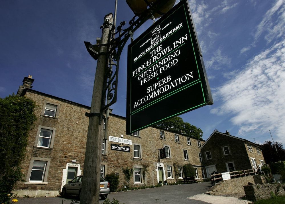 The Punch Bowl Inn 1