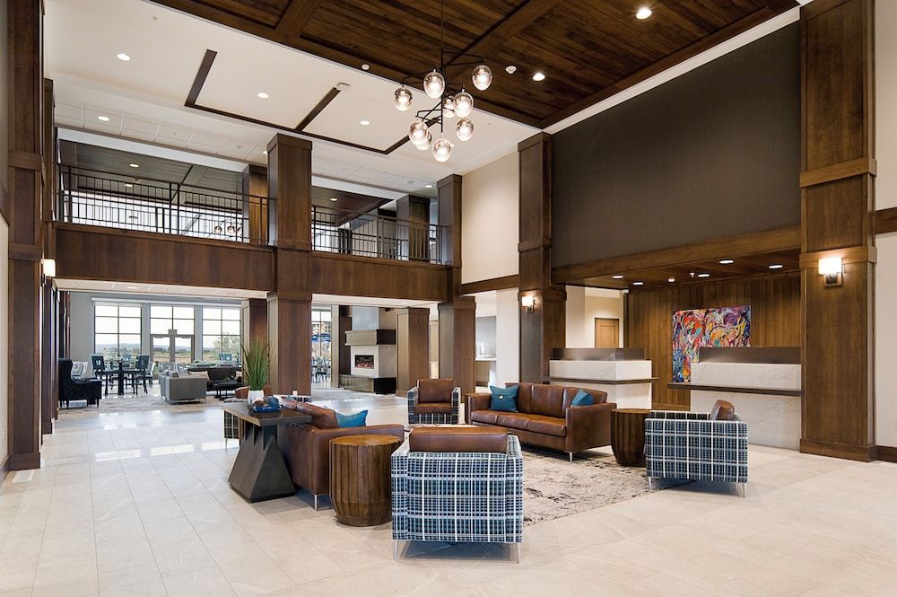 ClubHouse Hotel & Suites Rapid City 2