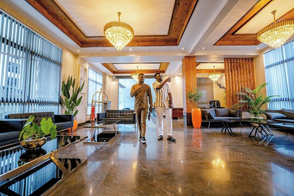 Lemaiyan Suites 2