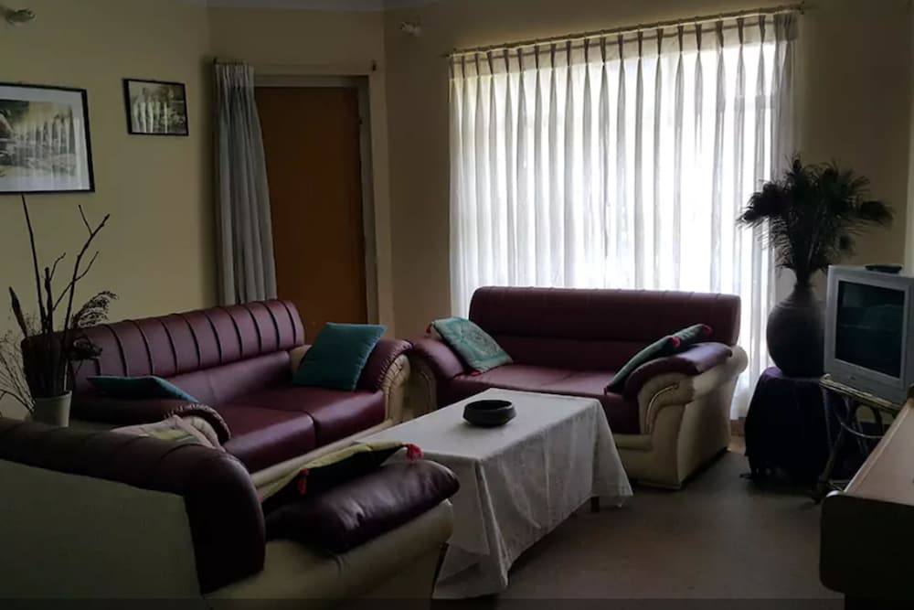 Paradise Apartment 1