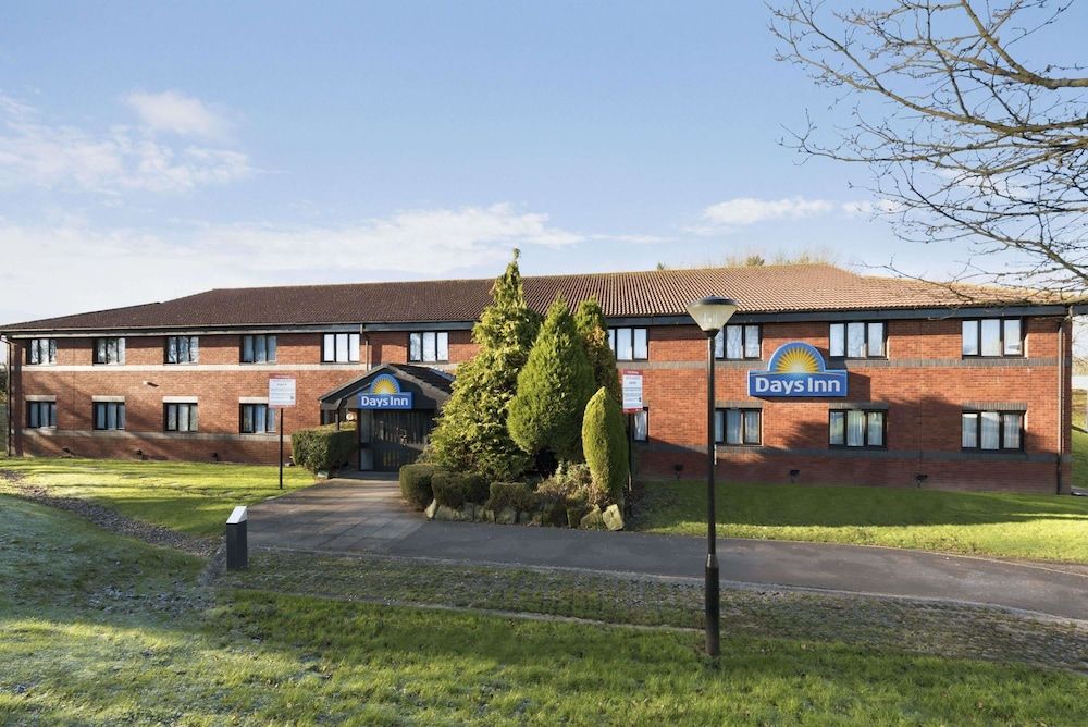 Days Inn by Wyndham Membury M4 1