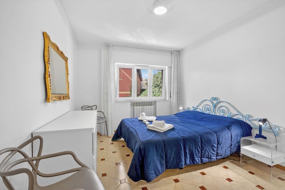 Matteo's Sanremo Apartment for 4 2