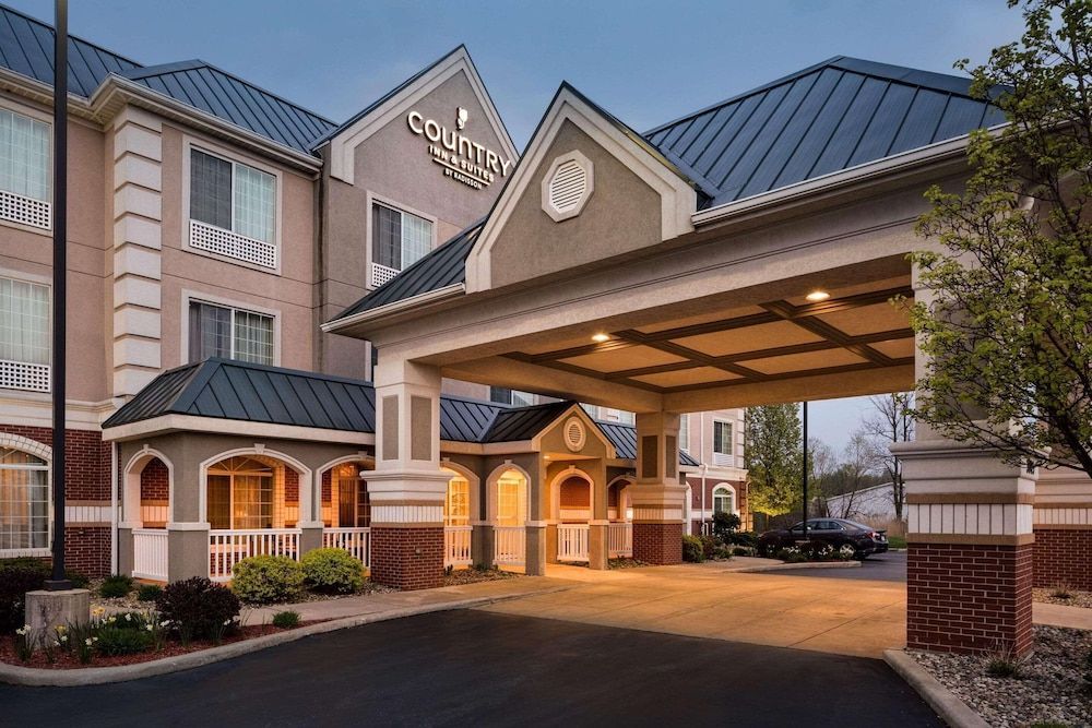 Country Inn & Suites by Radisson, Michigan City, IN 1