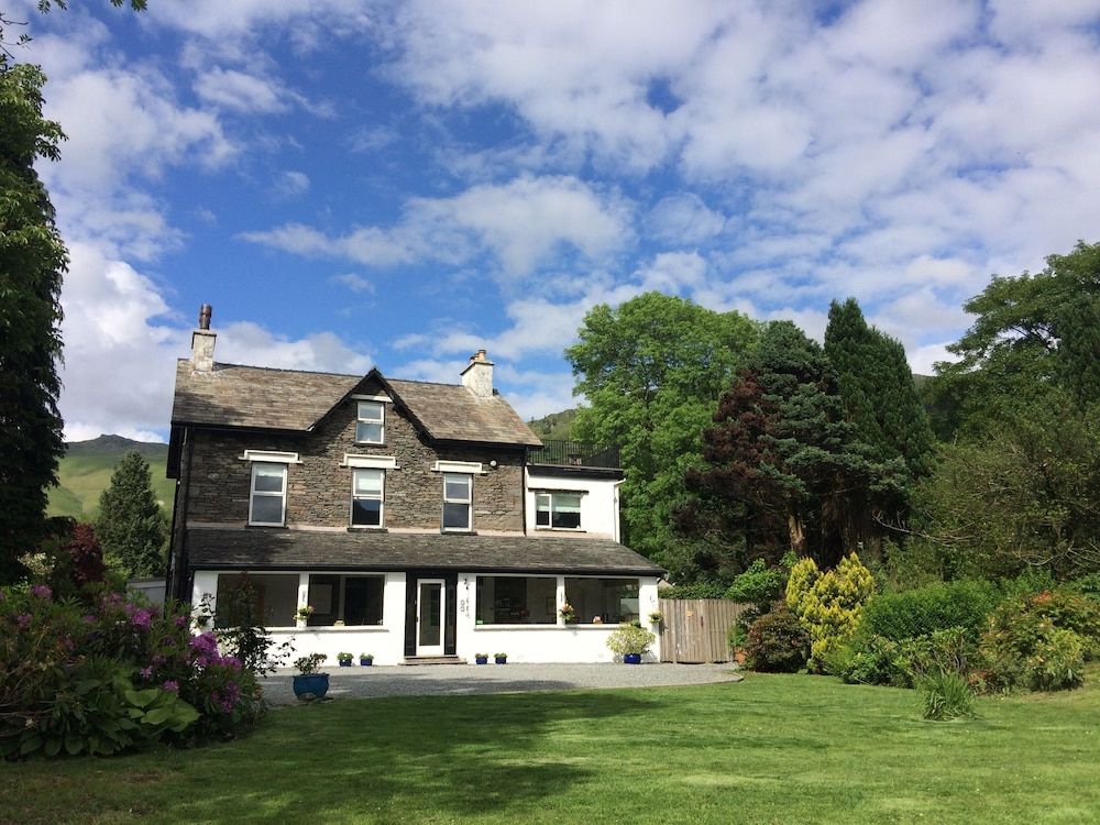 Lake View Country House and Self-catering Apartments 1