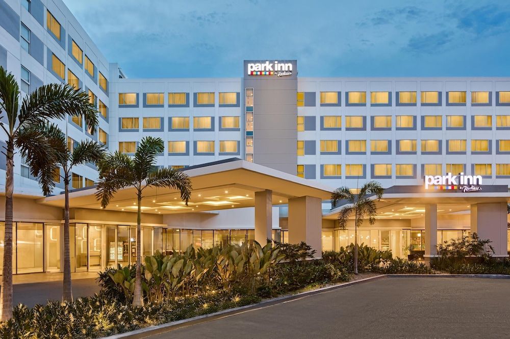 Park Inn By Radisson Clark 1
